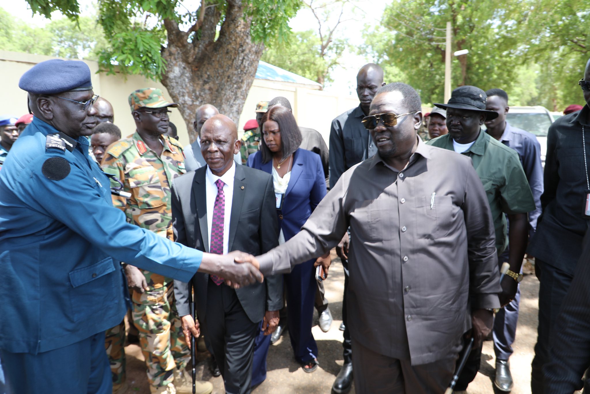AWEIL AUTHORITIES STRESS OVERALL PEACE AND STABILITY