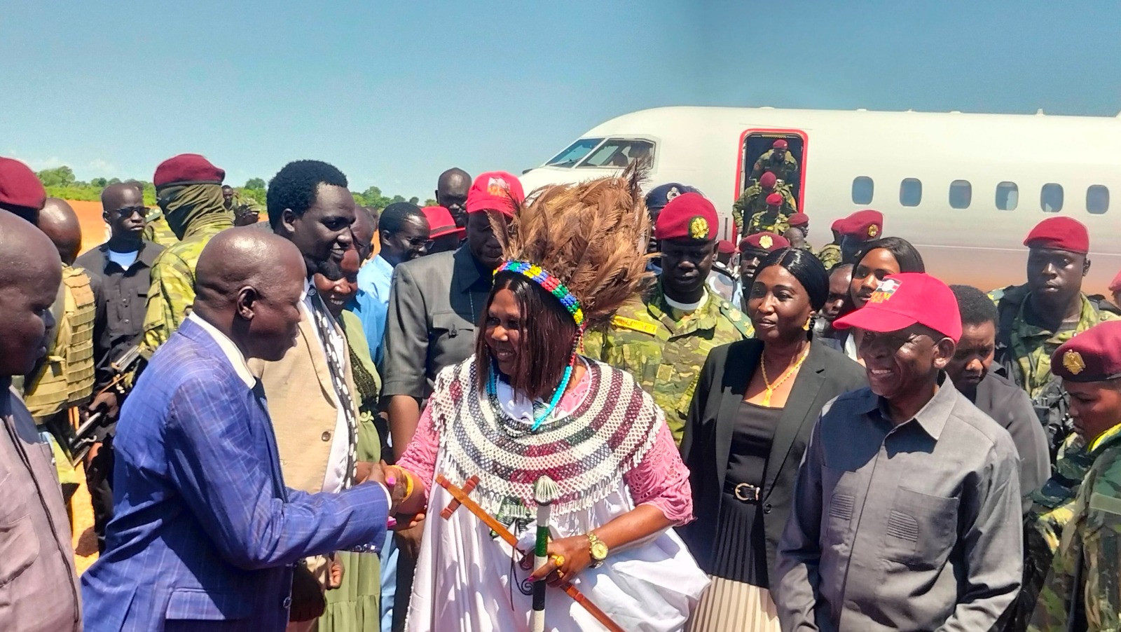 MASSIVE CROWDS TURN OUT IN AWEIL TO WELCOME FIRST LADY AHEAD OF PRESIDENT KIIR’S VISIT