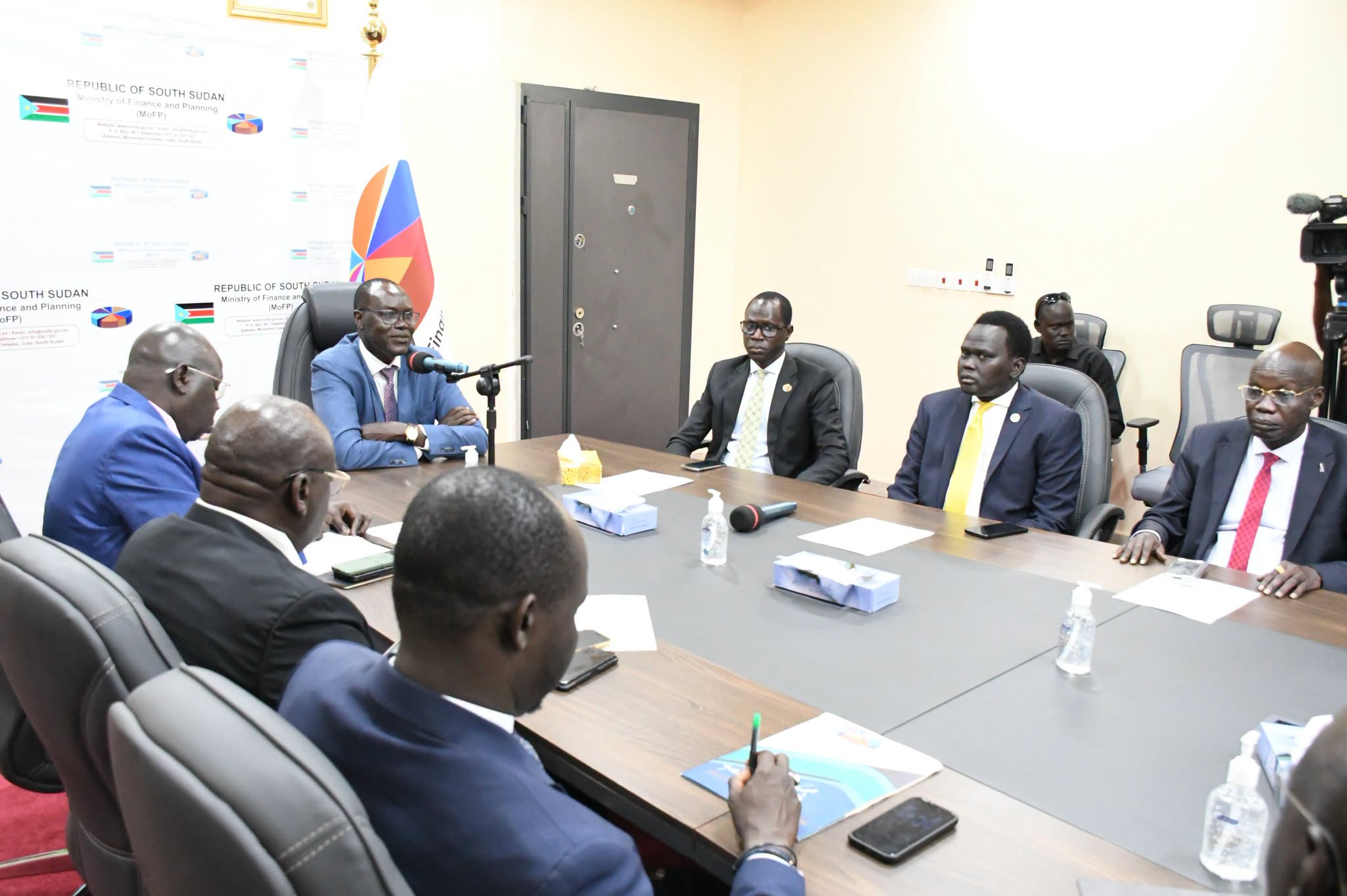 Caretaker Finance Minister Pledges To Advance Economic Stabilisation Mechanisms