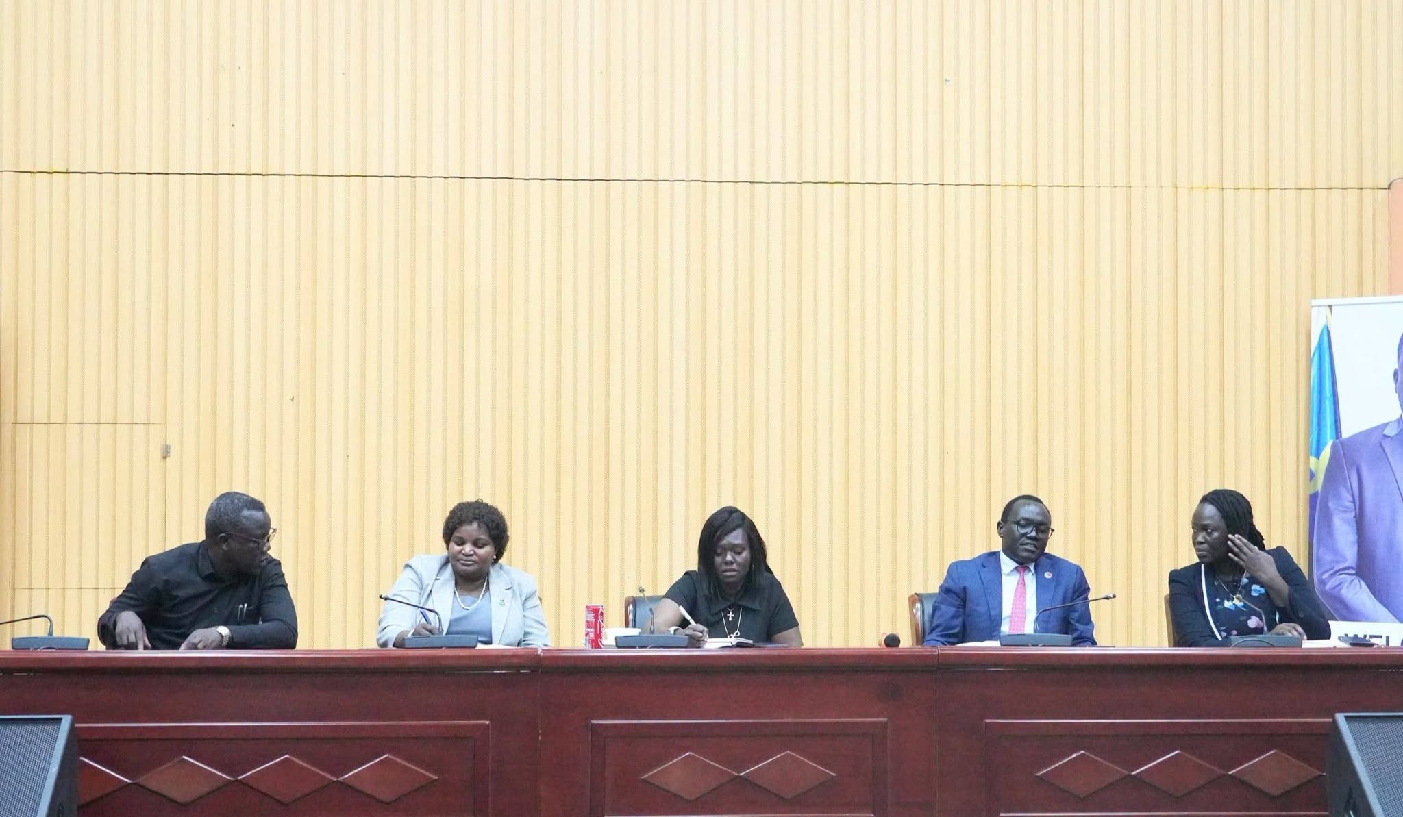 Foreign Minister Adut Holds Briefing With South Sudan’s Ambassadors