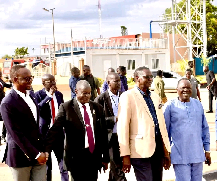 MINISTER OF FINANCE AND THE DELEGATION RETURNS FROM IMF SUMMIT