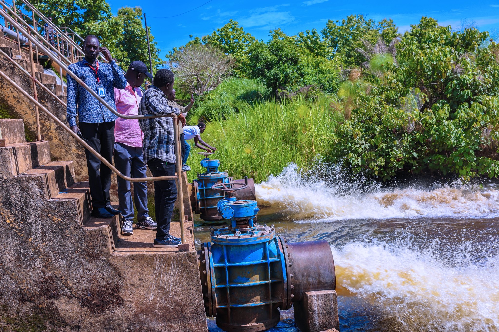 SENIOR ENVOY VISITS KAZANA DAM, HIGHLIGHTS NEED FOR REHABILITATION