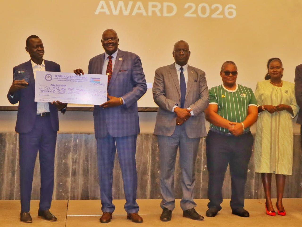 ICT&PS MINISTER ATENY HONORS DISTINGUISHED MEDIA PERSONALITIES AT A DINNER