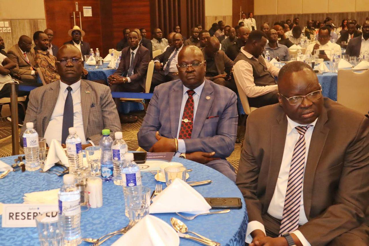 ICT&PS MINISTER ATENY HONORS DISTINGUISHED MEDIA PERSONALITIES AT A DINNER