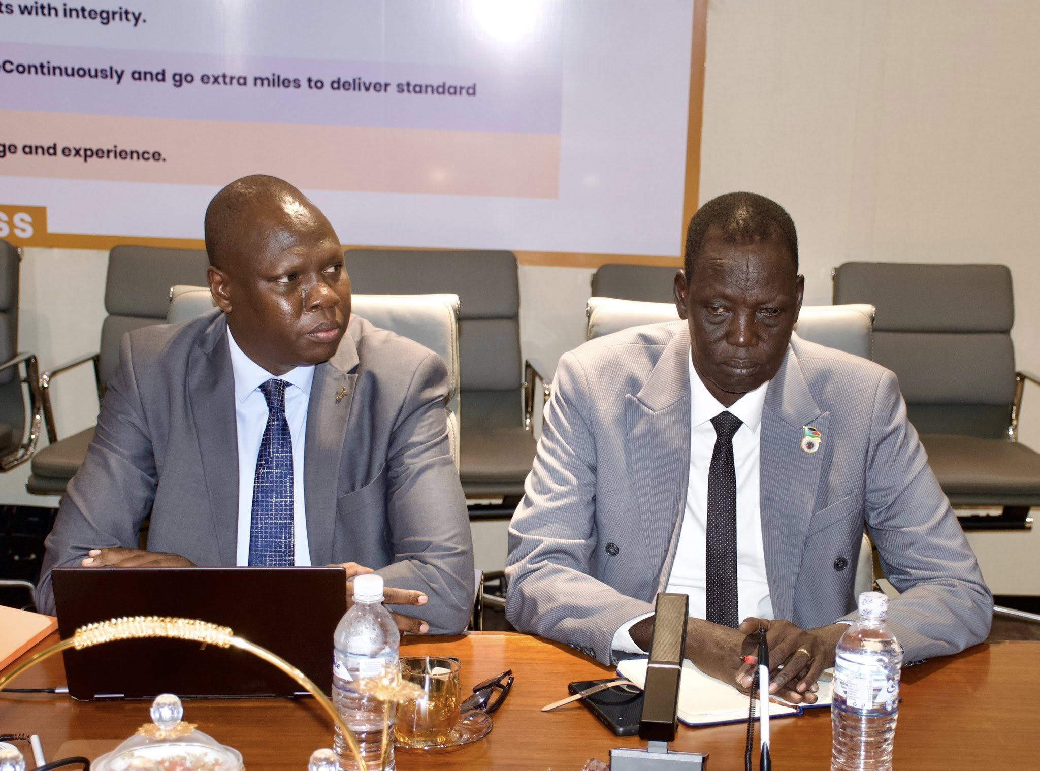 Central Bank, Finance Ministry Discuss rolling out digital payment integration