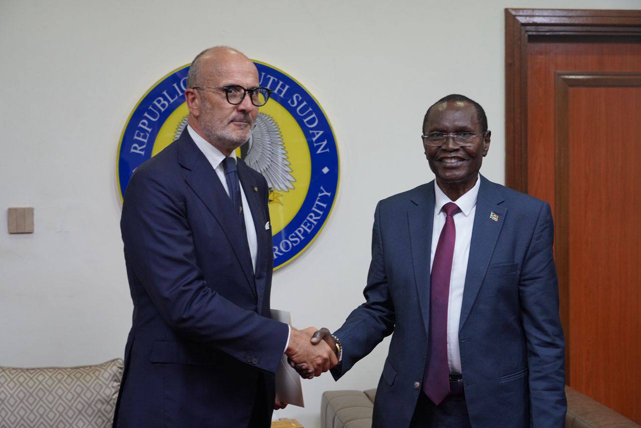 Hon. Amb. Dr. James Pitia Morgan, Minister of Foreign Affairs and International Cooperation, received H.E. Amb. Sem Fabrizi, Non-Resident Ambassador-d