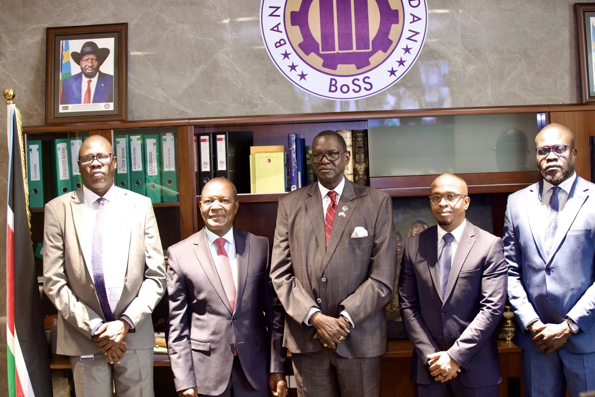 Central Bank, Regional Experts Discuss Cross-Border Payment System