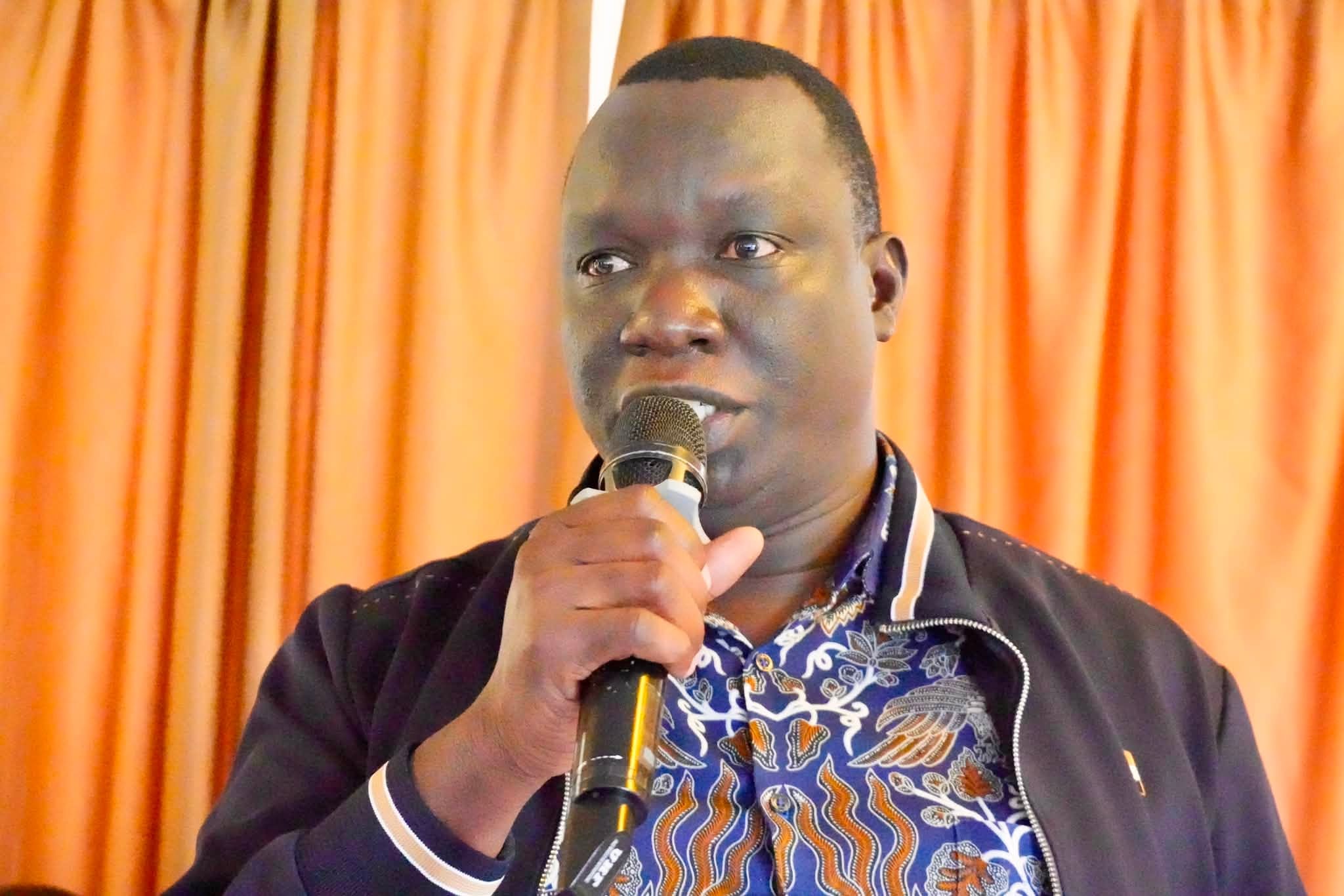 ICT Minister and Official Government Spokesman, Ateny Wek Ateny and his accompanying team meeting leaders of South Sudanese Communities in Nakuru