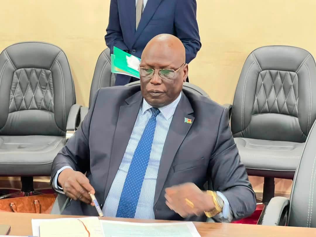 Economic Reform Committee Discusses Implementation Matrix